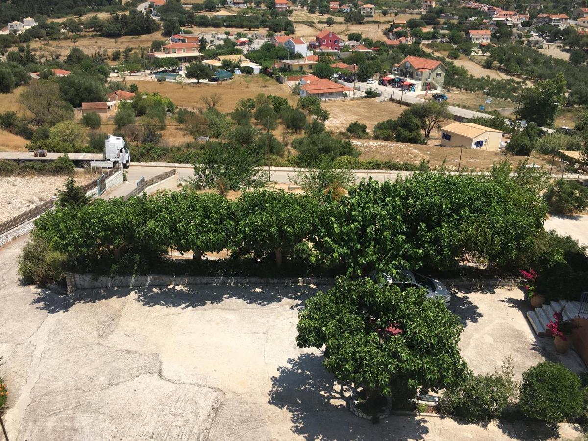 Myrtos Hotel Divarata Bagian luar foto