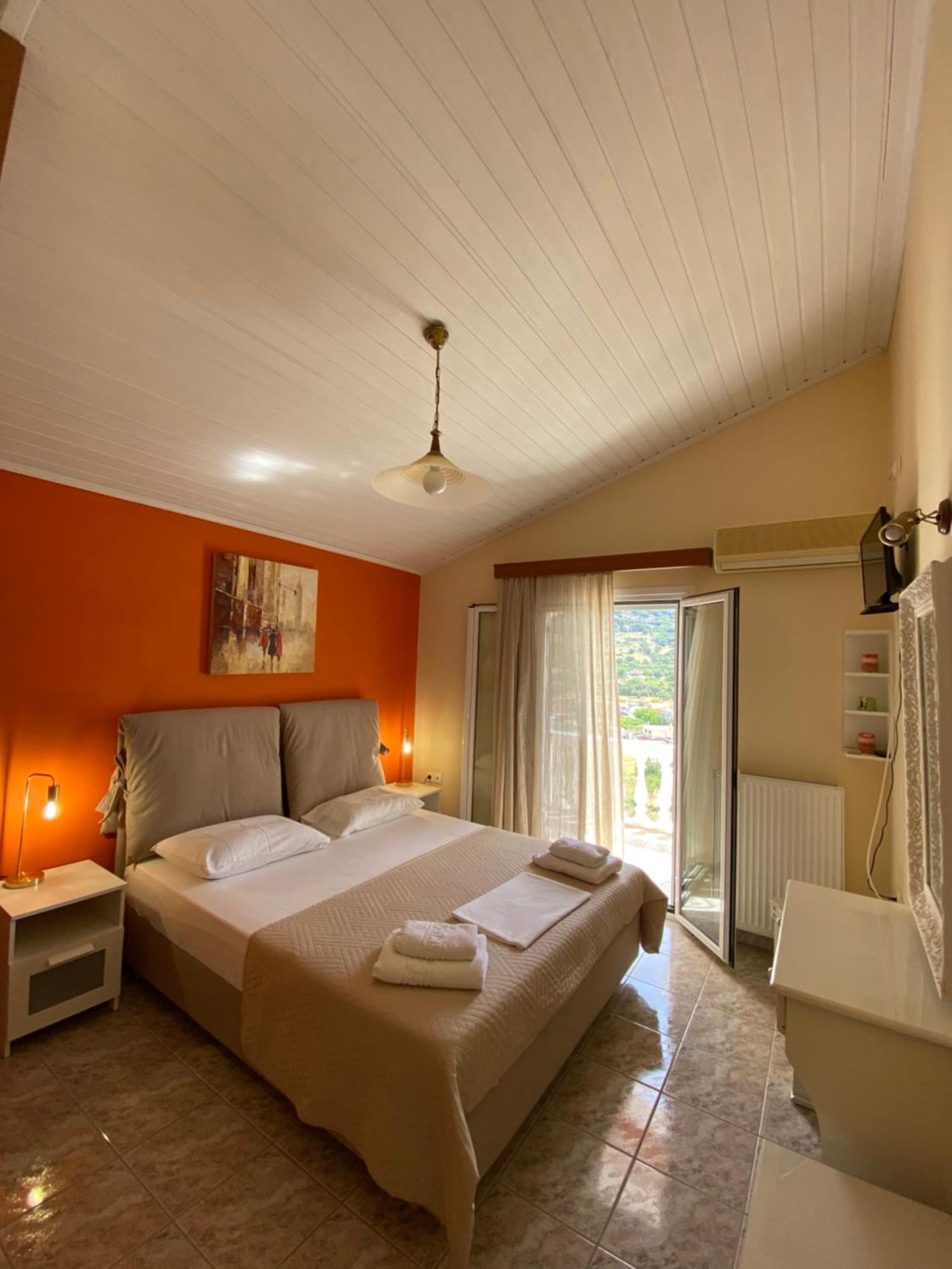 Myrtos Hotel Divarata Bagian luar foto