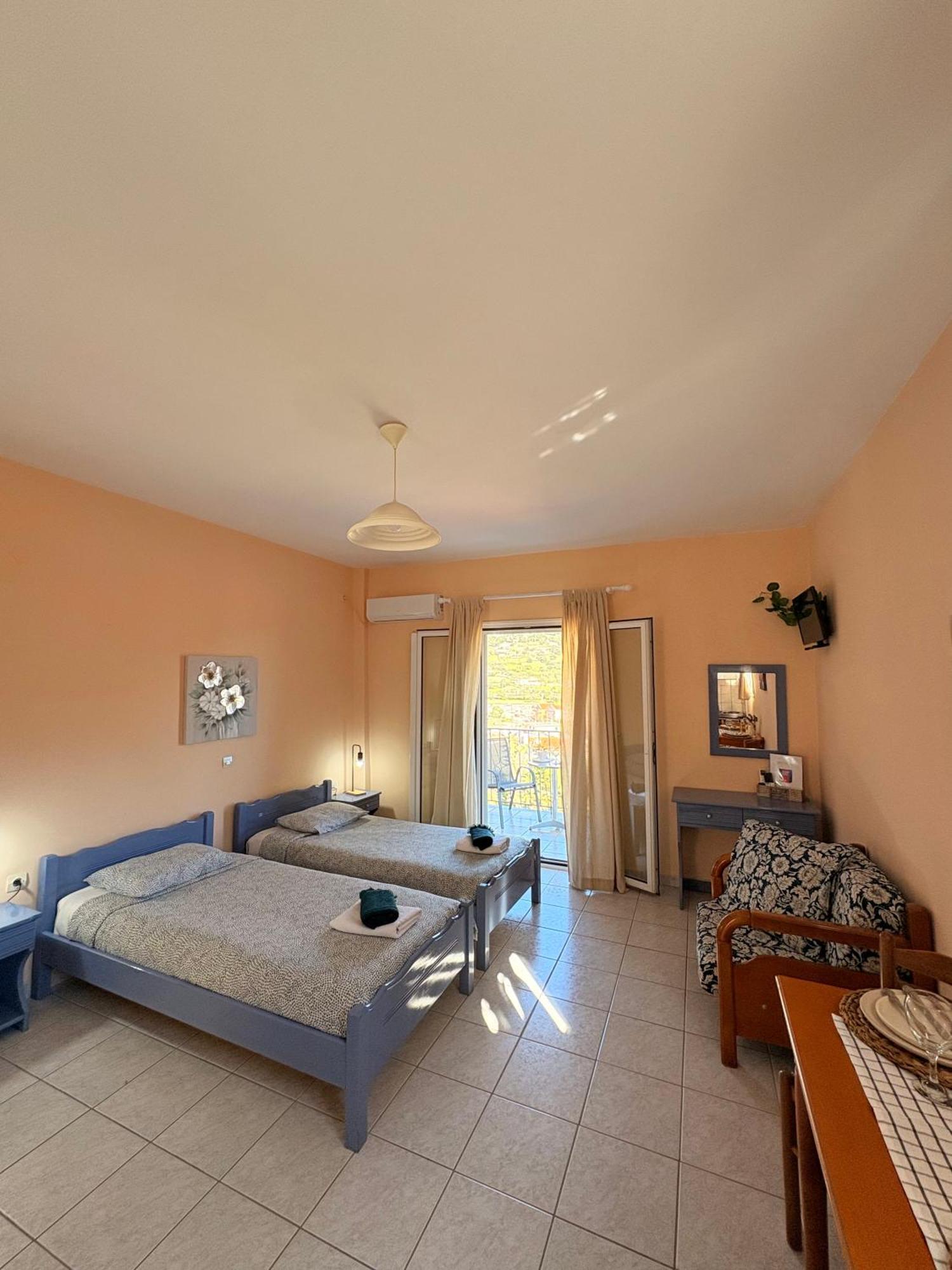 Myrtos Hotel Divarata Bagian luar foto