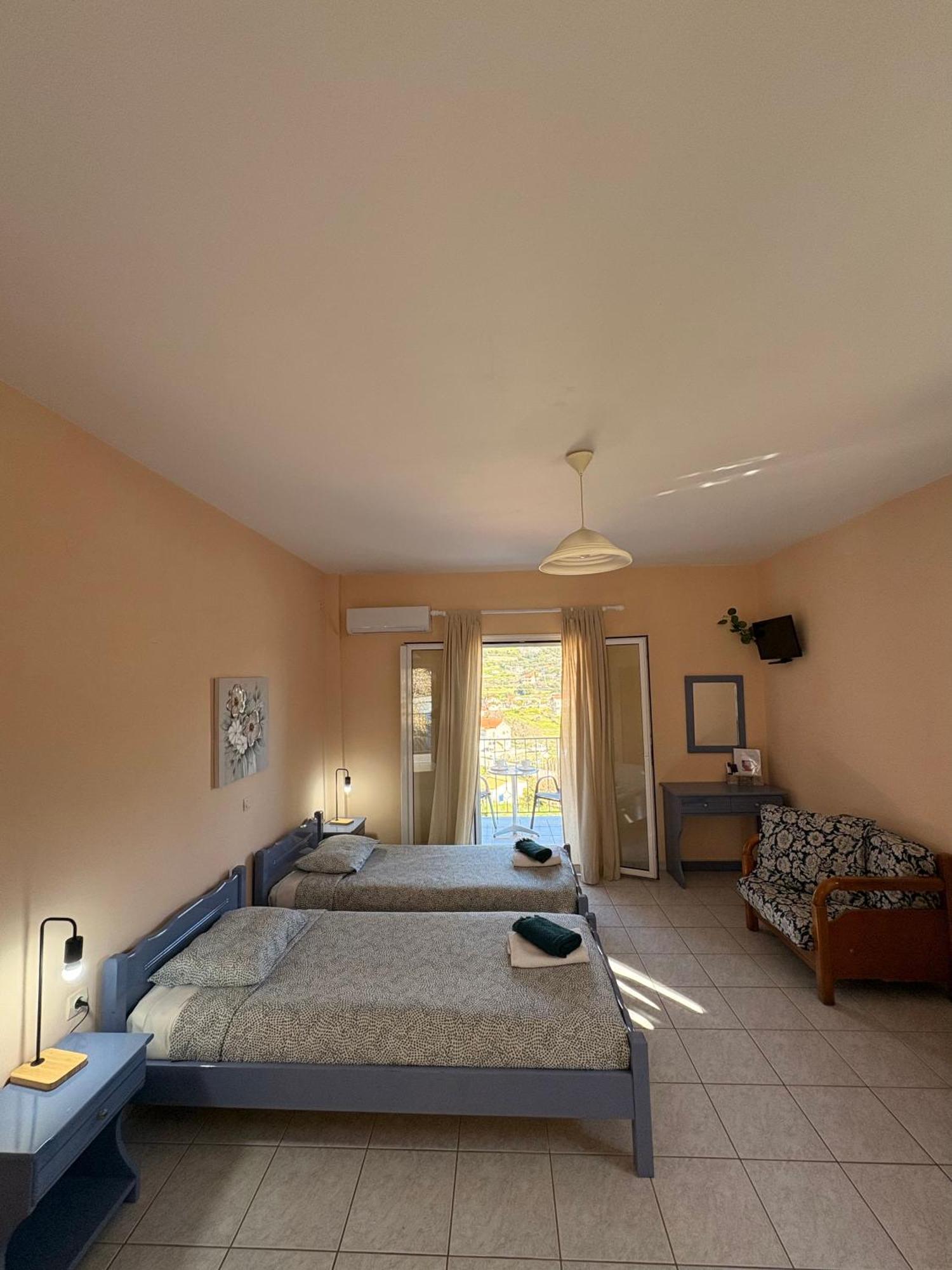 Myrtos Hotel Divarata Bagian luar foto